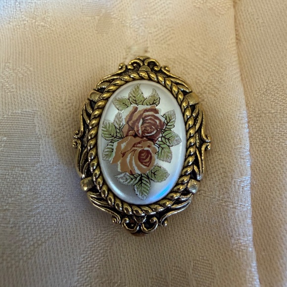 Vintage Lacy Afternoon Floral Cream Blazer with lace detail & buttons, Size 14 - Picture 6 of 15